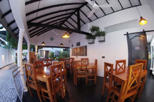 Neem Tree House, Trincomalee Отели рядом с достопримечательностью «Залив Датч»