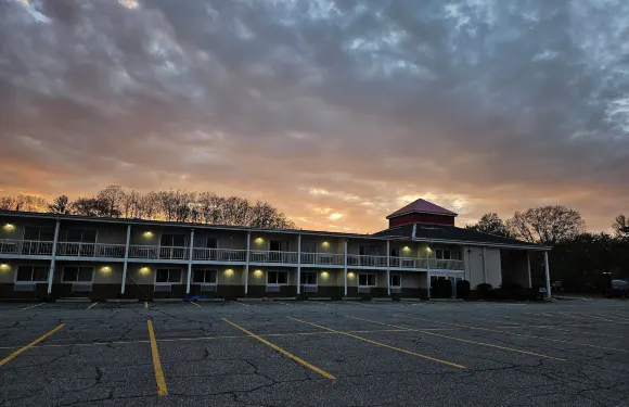 中心街價值旅館