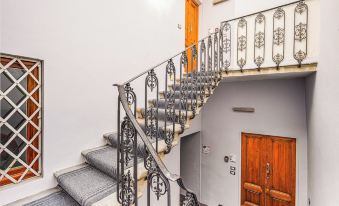 Condotta 16 Apartments