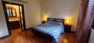 Hostal Casa San Mateo Hoteles cerca de Parque Infantil Rigoberto López Peréz