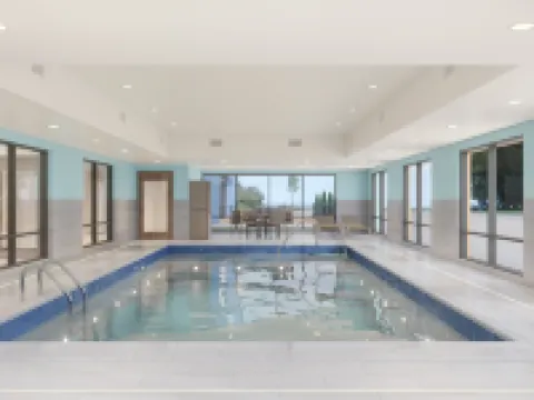 Holiday Inn Express & Suites Elgin - Chicago Northwest by IHG Hoteles en Elgin