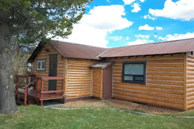 Denny Creek Cabin ... Montana Hideaway Các khách sạn gần Hebgen Lake