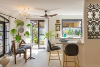 Aladdins beachside Hotels in Suffolk Park