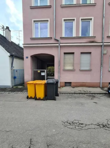 Beautifully furnished apartment in central Augsburg