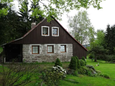 4 lovely apartments on beautiful place in mountains in tourist´s and ski area