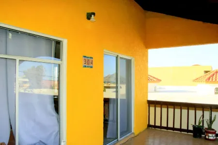 WATCH THE SUNRISE, SEA & MOUNTAINS FROM THIS 2BR CONDO! NEAR ALL! CONDO 304