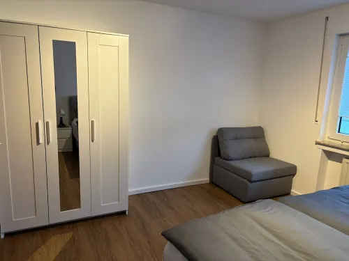 Ferienwohnung für bis zu 10 Personen im Nationalpark Eifel. Nähe zum Rursee