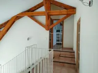 Air-conditioned family home with swimming pool, near L'Isle-sur-la-Sorgue Hotels in Lagnes