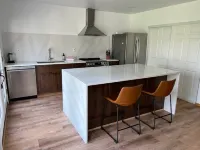 Nice Guest House with River Views Hotels in Boundary County