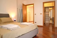 DARK PORCH DELUXE APARTMENT - HISTORIC CENTER