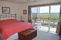 Fiddler Bay #6 - Lighthouse Views & Shared Pier