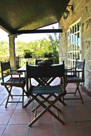 Quinta do Freixieiro - Swimming Pool House