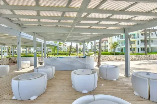 Playa Turquesa 1 Bdr Penthouse + Loft-Ocean View - Sleeps 4 Direct Beach Access
