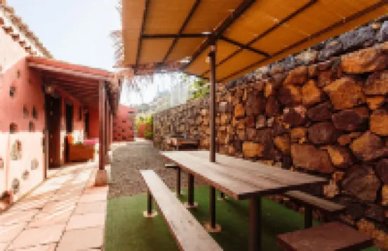 Casa Rural Los Draguitos, private pool and sea view