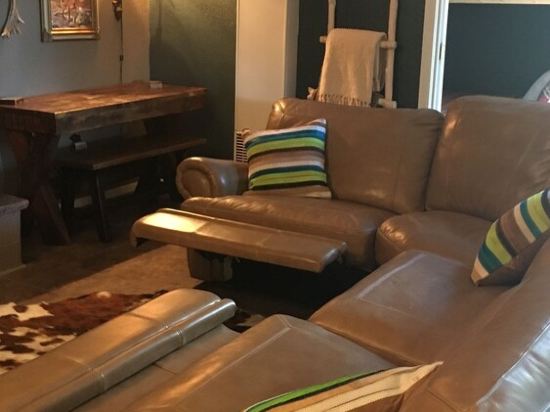 Cozy Condo  (1/2 Mile From Ski Apache Turn Off)