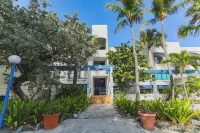 Right ON the BEACH!!!  2 bedroom condo!  The Seaside Princesse