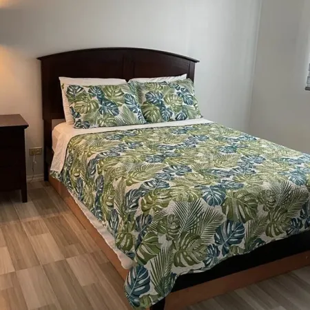 Cozy one bedroom home! Great value and convenient location