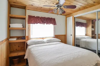 Two Bedroom Moon River Cottage Kee to Bala 주변 호텔