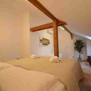 Attic Josefov - Next to the Old Town Square - Grand Luxury Apartment Rooms