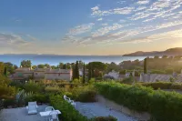 Apartment with sea view on the Côte d'Azur