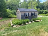 Island Home Minutes Away from beaches, hiking, kayaking, or seaside dining
