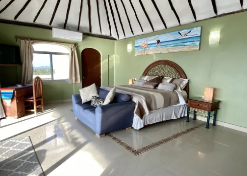 Oceanfront Penthouse -4300 Sq Ft, 2 Level -Mi Casa Del Mar