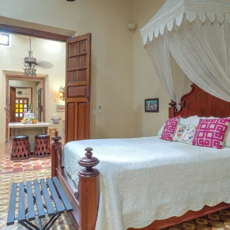 Casa Sur, Hacienda Living in Merida Centro