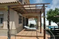 Chalet just 500 meters from a natural park, quiet area.