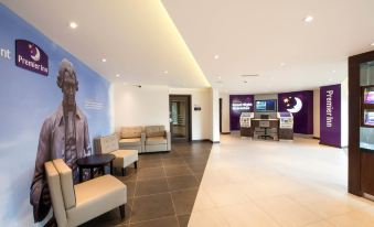 Premier Inn Stoke-On-Trent (Hanley)