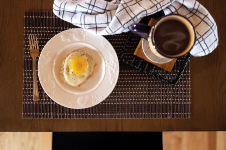 3 min to BCSP+Hot Tub+Fire Pit+Swing Set+Games+Pet Friendly!