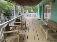 Private Villa,  2 minutes from the beach, 4 minutes to Georgetown