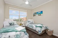 Beach Haven on The Hill