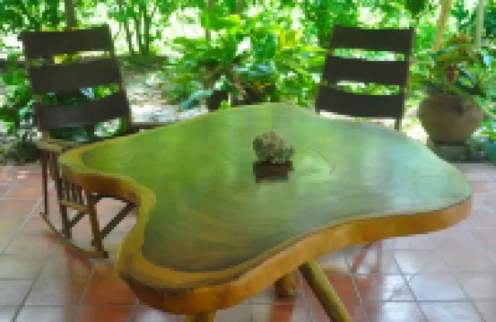 2 Minute Walk to Beach - Private Pool, Patio & Garden Hidden Gem Charming Home