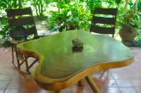 2 Minute Walk to Beach - Private Pool, Patio & Garden Hidden Gem Charming Home