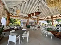 Luxury Chic Playa Bonita Beachfront.