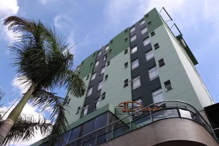 Manferrari Hotel Отели рядом с достопримечательностью «Lagoinha church in Contagem»