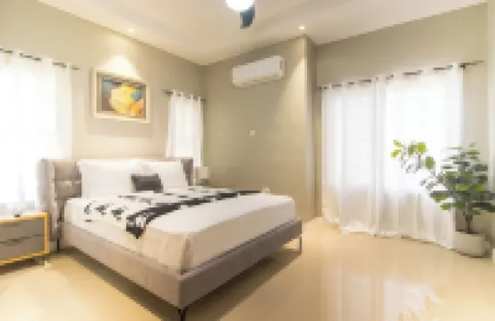 LnD Villa! Lovely gated community, 24 hrs security, amazing view, and pool Hotels in 