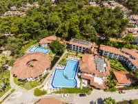 Yucelen Hotel - Bãi biển
