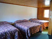 The Village Inn Motel and Restaurant Hotels in Custer County