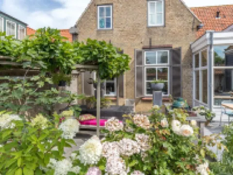 De Herberg Hotels in Renesse