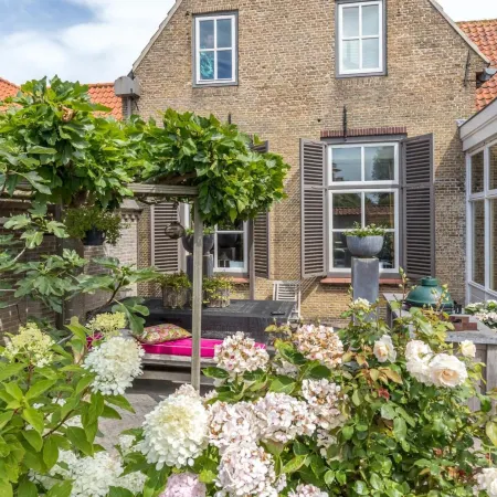 De Herberg Hotels in Renesse