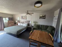 Silver Rapids Lodge & Campground