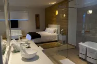 Hotel Alma Hotels in 