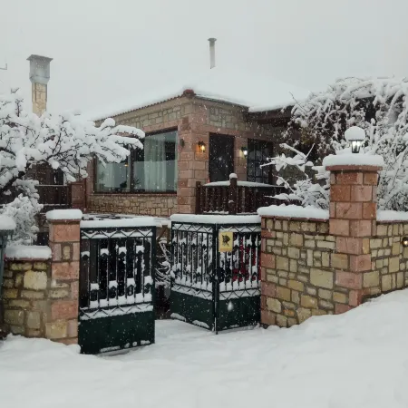 Guesthouse Kastania Korakis