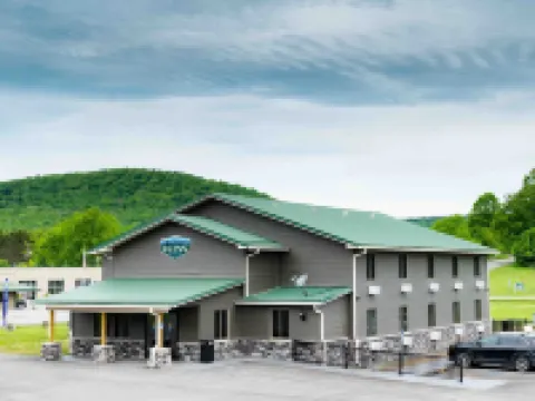 卡南旅店 塔克縣酒店