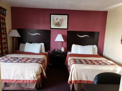 American Inn - parking