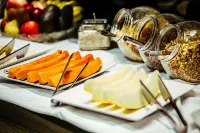 Tri Hotel Smart Criciuma - breakfast