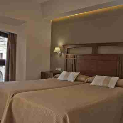 Apartamentos Rondacentro Rooms