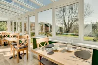 Chillington House