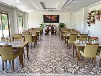 Hotel Santana Hotels in Edremit
